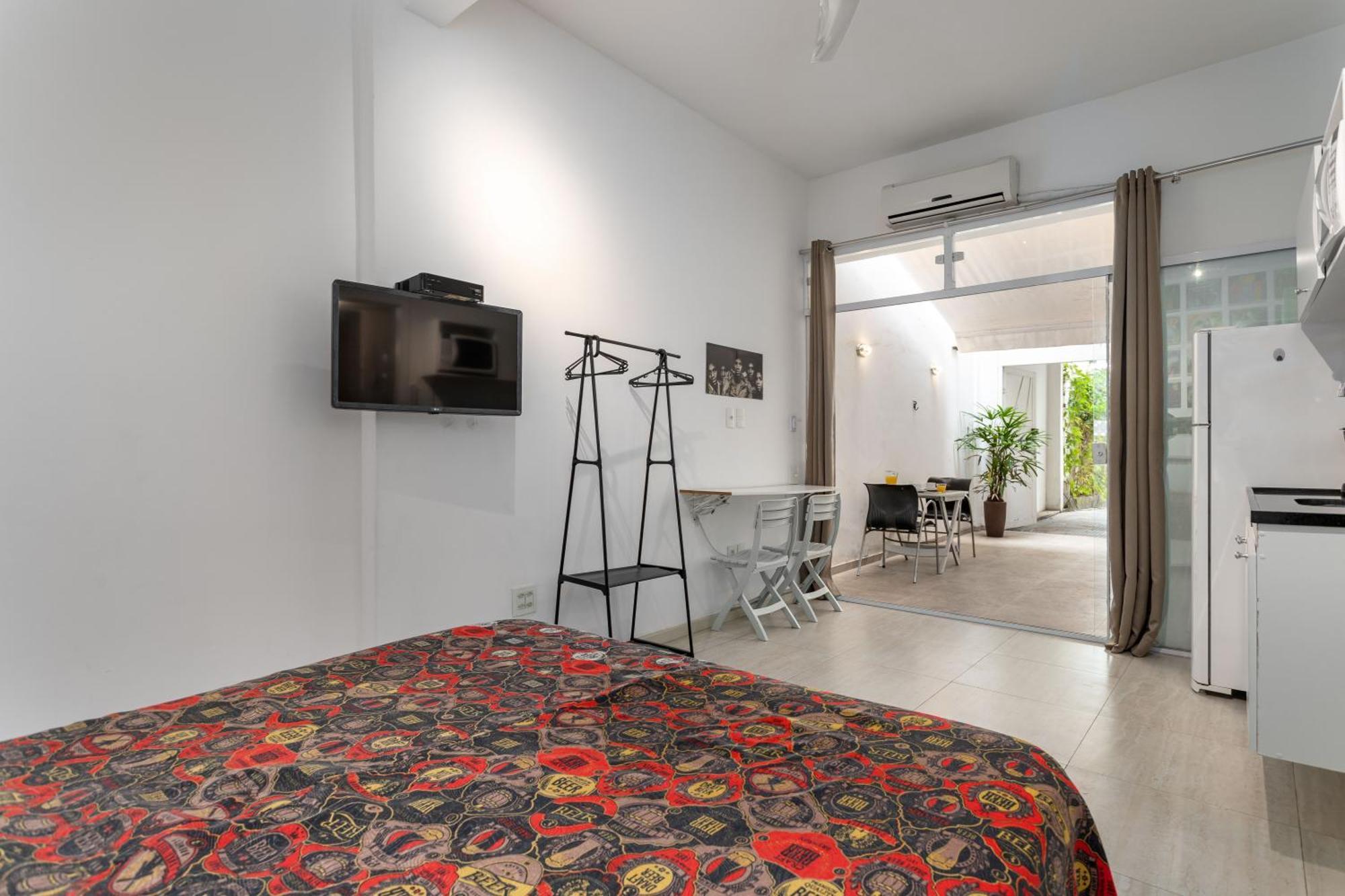 Studio Internal Patio